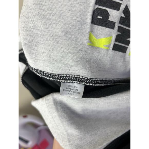 Y2K Victora’s Secret Pink Fold Over Black Cropped Pant Size Small Puppy - Picture 6 of 6